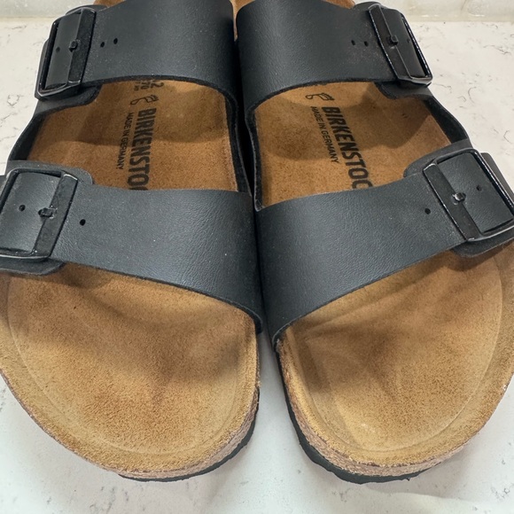 NWOT Men’s Birkenstock Arizona Black Sandals - Picture 4 of 6
